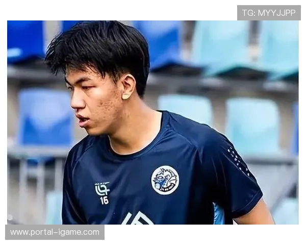 王博豪由荷乙直飞阿联酋，与U22国足会合备战亚洲杯